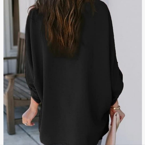 Lovely black blouse - Picture 2 of 5